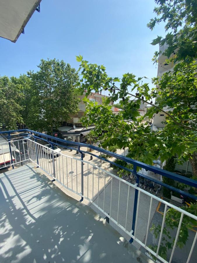 B&B Hotel Lucciola Каттолика Экстерьер фото